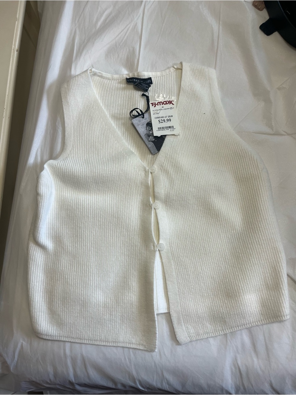Sincerly Jules Cream Ribbed V-Neck Button-Front Sweater Vest